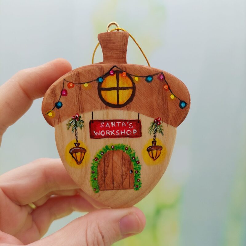 Double-sided Acorn Decoration / Santa's Workshop - Image 2