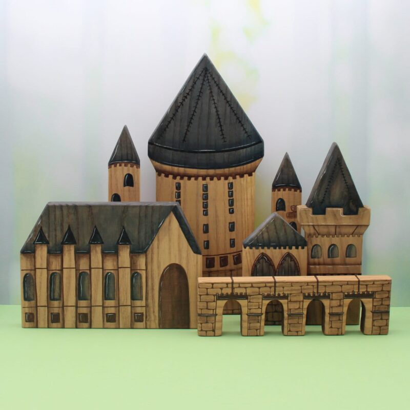 Hogwarts Front - by Good Shepherd Toys